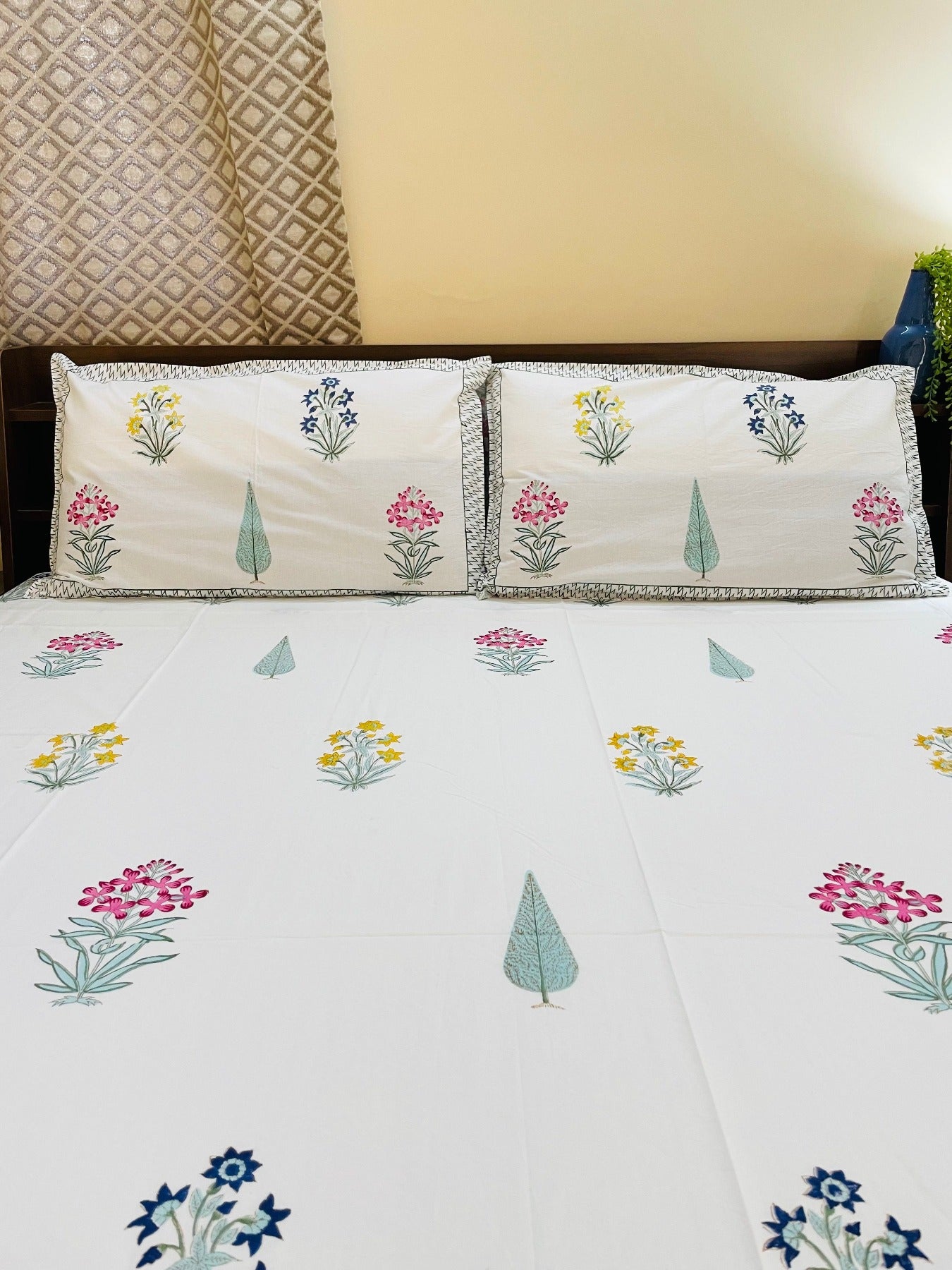 Mughal Garden 400TC 100% Cotton Bedsheet Set